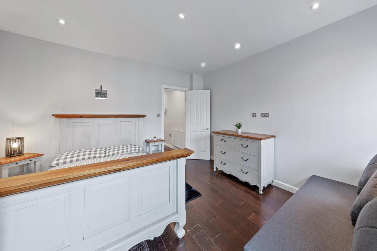 Majestic 4 At Reganway Rw4 Apartment London Bagian luar foto